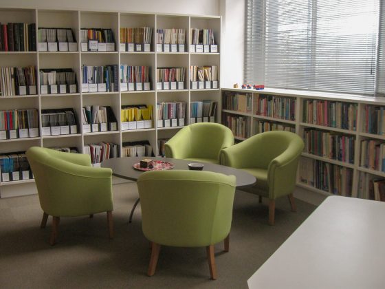 Custom Joinery, Executive office joinery fitout shelving custom desk cosmos tub chair (1)