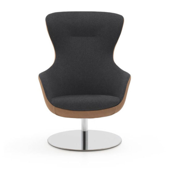 queen armchair timber back and disc base